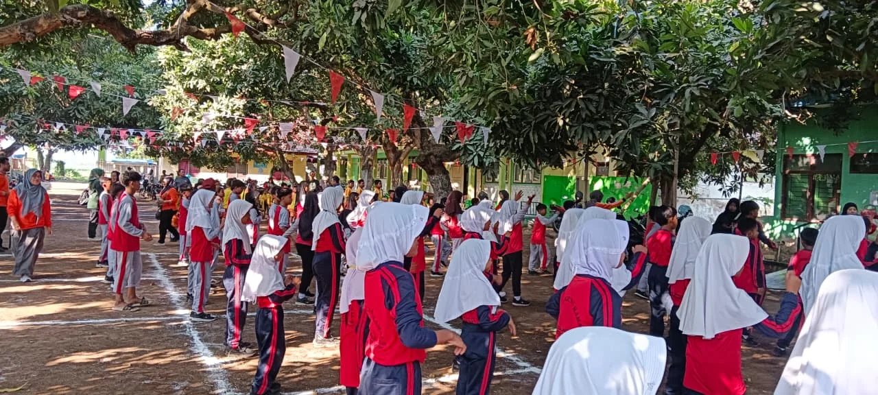 18 AGUSTUS 2026 - SISWA SDN 1 TANJUNG KAMAKL SEMARAK KEMERDEKAAN GUGUS 04 TANJUNG KAMAL DALAM RANGKA MEMPERINGATI HUT RI KE-81